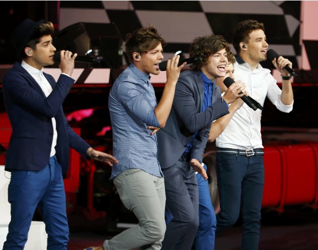 One Direction performs at the closing ceremony of the London 2012 Olympic Games at the Olympic stadium