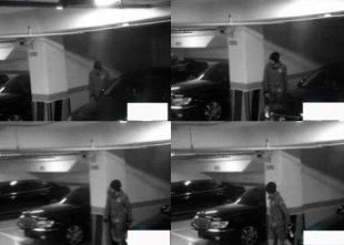 JYJ成員在自宅停車場被跟拍，還可見朴有天閃避私生飯躲牆後。（圖／截自網路）