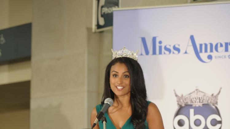  - 2014-miss-america-competition-winner-20130916-153647-495