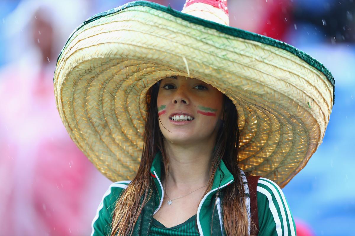 mexico-v-cameroon-group-2014-20140613-155407-374.jpg