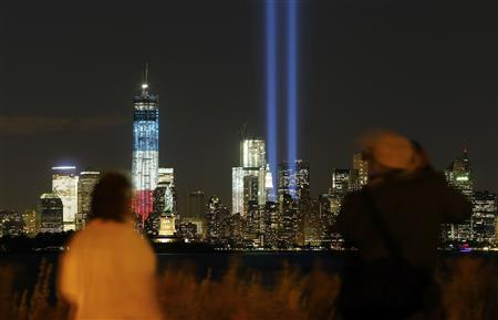 9/11 en Honor a los caidos 2012-09-11T131139Z_1_CBRE88A10NK00_RTROPTP_2_SEPT11