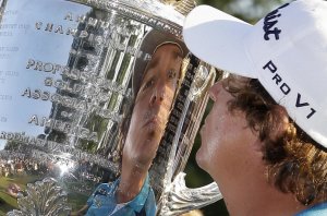 Dufner beats Furyk at PGA for 1st major title