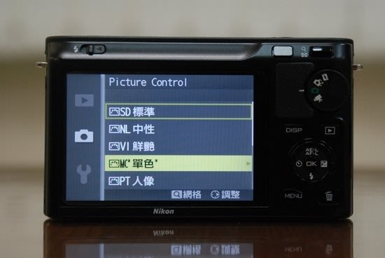 Nikon 1 J1 評測 - 外觀操作篇