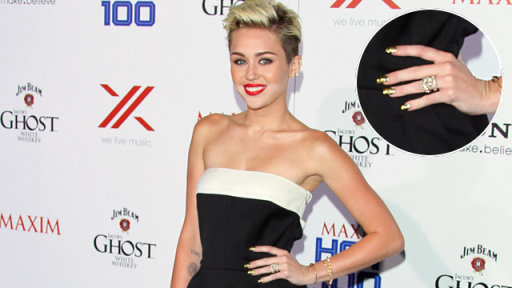 Miley Cyrus: Her Engagement Ring Is On Again!