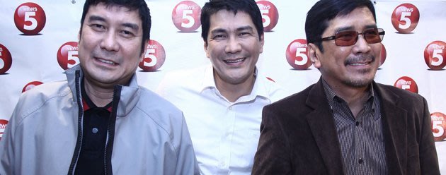 31 August 2011: Raffy, Erwin and Ben Tulfo during the press launch of TV5's newest public affairs program "T3: Kapatid, Sagot Kita!" held at Mario's restaurant in Quezon City, Philippines. (Jerome Ascano/NPPA Images)