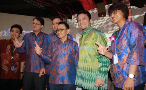 Menteri Kominfo Tifatul Sembiring Akhirnya Setujui Merger XL dan Axis