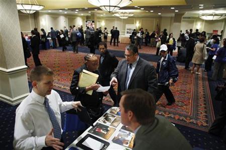 U.S. jobless claims point to steady labor market - Yahoo! News
