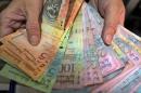 Venezuela's Maduro orders 100-unit banknotes out of circulation