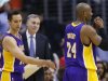 Los Angeles Lakers' Nash, head coach D'Antoni and Bryant react after losing possession of the ball in the final minute of the fourth quarter against the Los Angeles Clippers in their NBA basketball game in Los Angeles