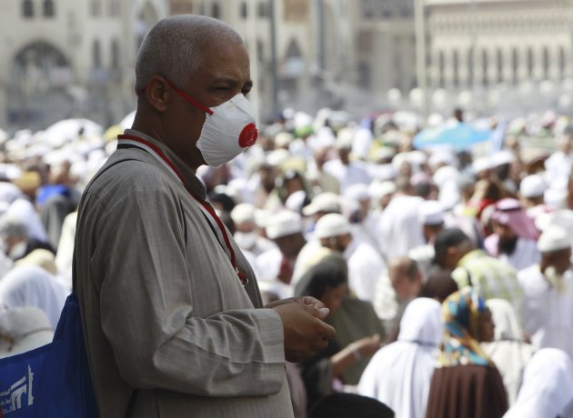 صورأكثر من مليوني مسلم يؤدون فريضة الحج الاثنين، 22 أكتوبر 2012 2012-10-20T224105Z_1161388315_GM1E8AL0IH801_RTRMADP_3_SAUDI-ARABIA