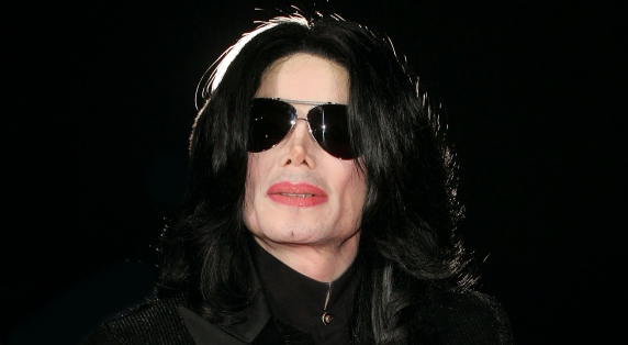 Michael Jackson : Michael Jackson est la star décédée qui rapporte le plus d'argent