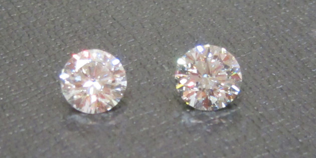 How to value a diamond - which of these is worth more?