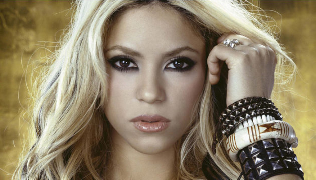 أشهر نجوم هوليوود من أصول عربية Shakira-1--jpg_220406