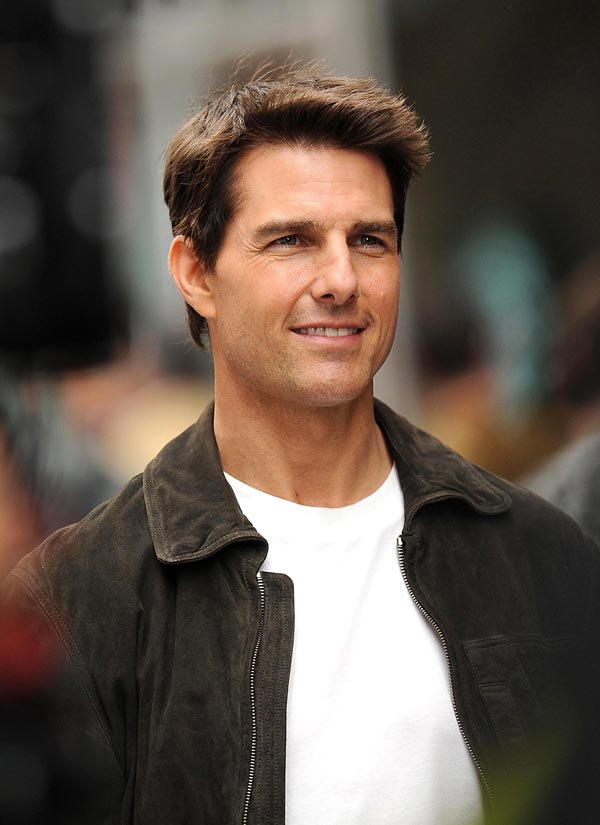 Tom Cruise Video Chatting With Suri Since Divorce Announcement
