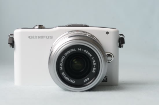 100年資訊月：Olympus E-PM1 相機