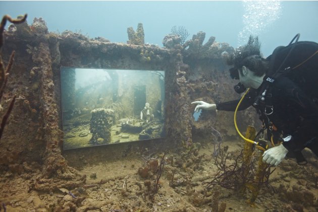 Andreas Franke's Underwater Art Exhibition