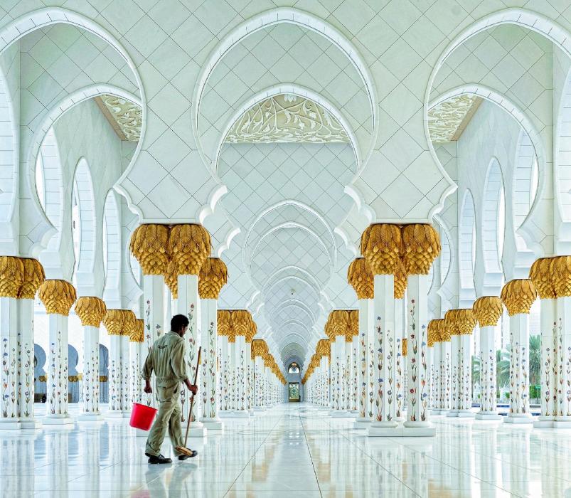 Sheikh Zayed Grand Mosque by Hoang Long Ly - The Art of Building photography competition