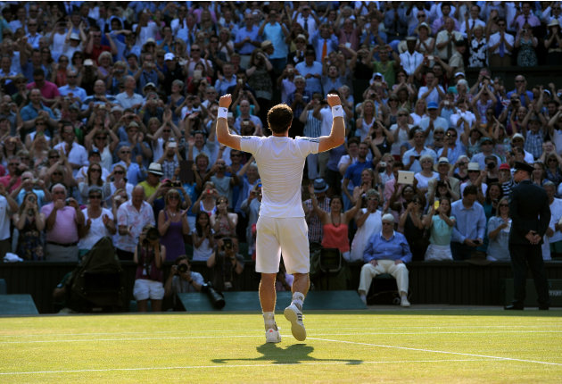 Tennis - 2013 Wimbledon Championships - Day Thirteen - The All England Lawn Tennis and Croquet Club