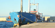 Πιάστηκε φορτηγό πλοίο με 20.000 καλάσνικοφ