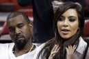 Kanye West trompe Kim Kardashian … La star d’Atomic Kitten passe du chaton à l'éléphant…