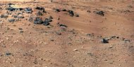 Der Mars-Roboter "Curiosity" hat bei seiner Mission auf dem Roten Planeten ein Gestein gefunden, wie es so ähnlich auch auf der Erde existiert. Die Zusammensetzung ähnelt dem von Vulkangestein. Wie das Gestein entstanden ist, ist noch unklar