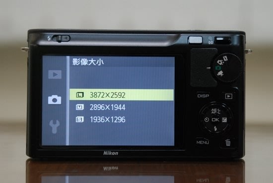 Nikon 1 J1 評測 - 外觀操作篇