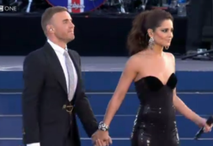 Cheryl Cole Performs With Gary Barlow At Jubilee Concert