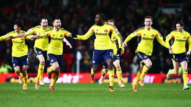 Sunderland's players celebrate making it to Wembley