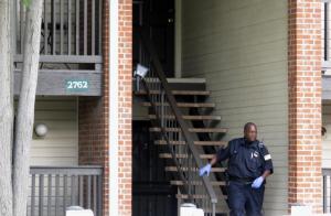A Memphis police officer walks down a staircase at &hellip;