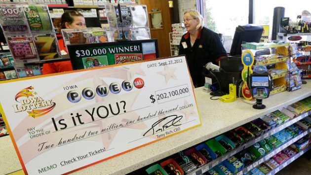 No Powerball Winner; Jackpot Grows to Record $425 Million | ABC ...