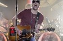 Eric Church storms CMAs by doing it his own way