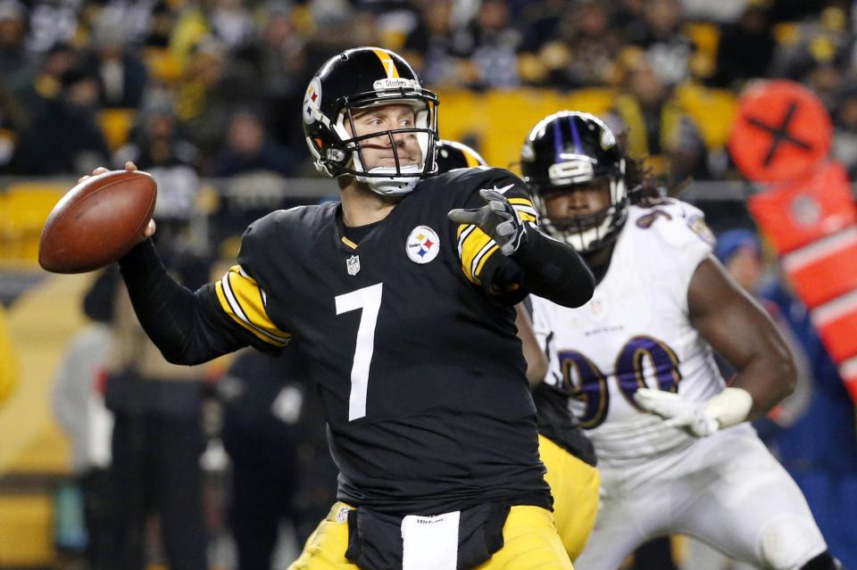 Roethlisberger shines, Steelers drop Ravens 43-23