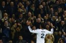 Varane celebra el tanto del empate para el Madrid, que llegó de un remate de cabeza del galo, el 30 de enero, en Madrid