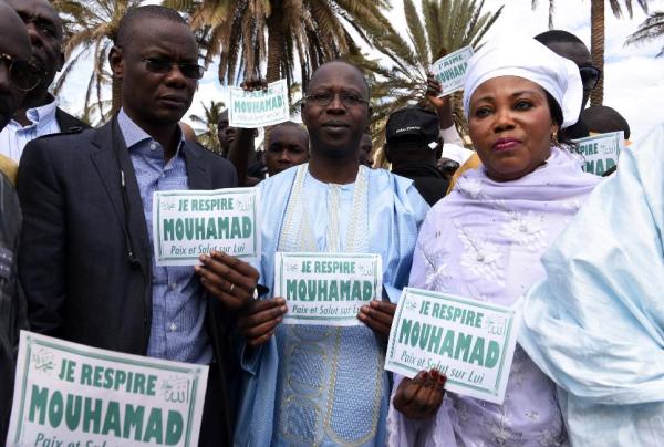 1,500 Senegalese march against Charlie Hebdo cartoons