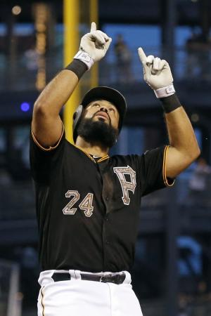 Morton solid in return as Pirates top Marlins 4-2