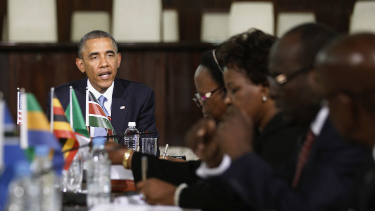 U.S. President Barack Obama meets with regional judiciary leaders on the rule of law, at the Supreme Court in Dakar