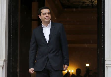 Greece outlines debt 'menu' in bid to win over skeptical euro zone