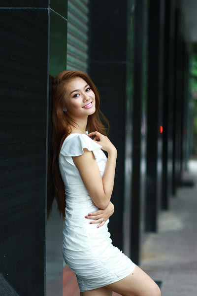 Á khôi Linh Chi của Miss Ngôi Sao 2011.