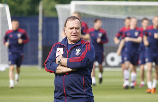Russia's soccer team coach Advocaat attends a training session before the Euro 2012 at stadium in Sulejowek