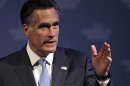 Investigan fondos de inversión, entre ellos el fundado por Romney