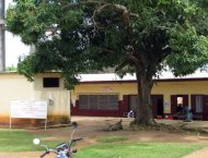Centro de tratamento de pacientes com Adis em Camarões